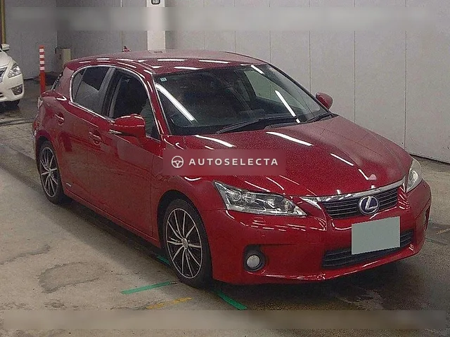 Lexus CT 2013, auction grade 4