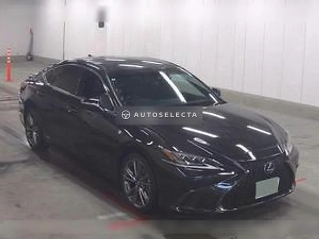 Lexus ES 2019, auction grade 3.5