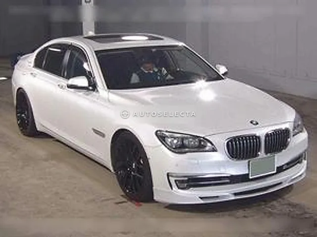 BMW 7 Series 2014, auction grade 4.5