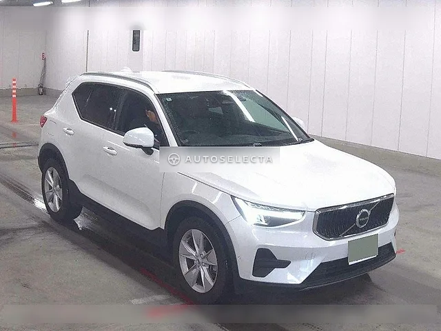 Volvo XC40 2022, auction grade 4.5