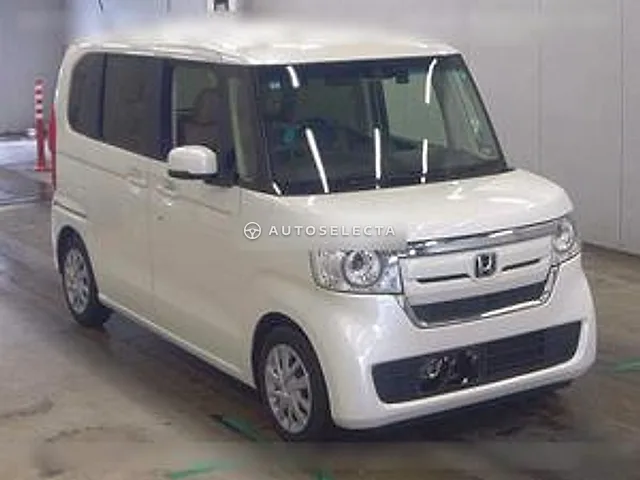 Honda N-BOX 2017, auction grade R