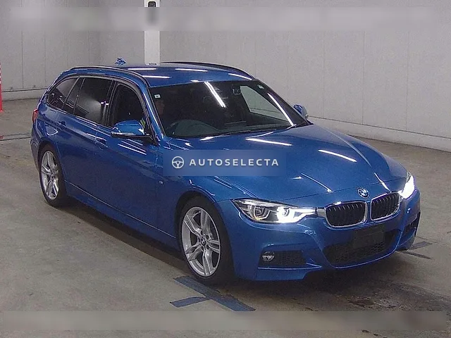 BMW 3 Series 2017, auction grade 4.5