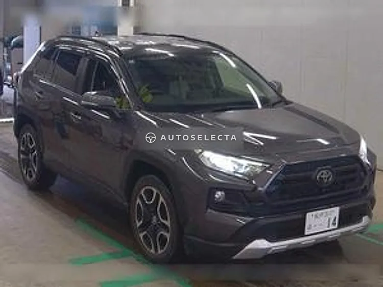 Toyota RAV4 2020, photo 1 of 1