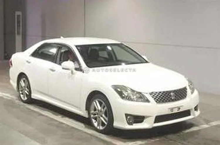 Toyota Crown Athlete 2010, photo 1 of 1