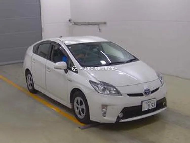 Toyota Prius 2015, photo 1 of 1