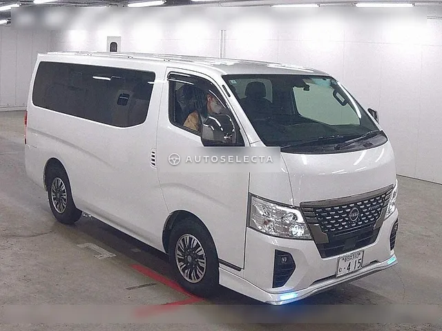 Nissan NV350 Caravan Wagon 2023, auction grade 4