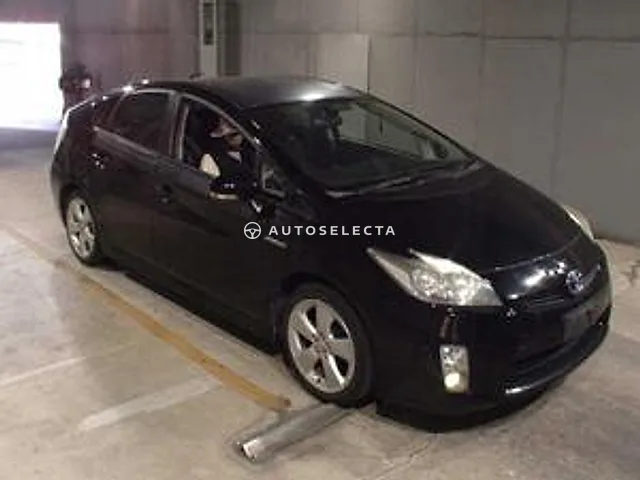 Toyota Prius 2009, auction grade R