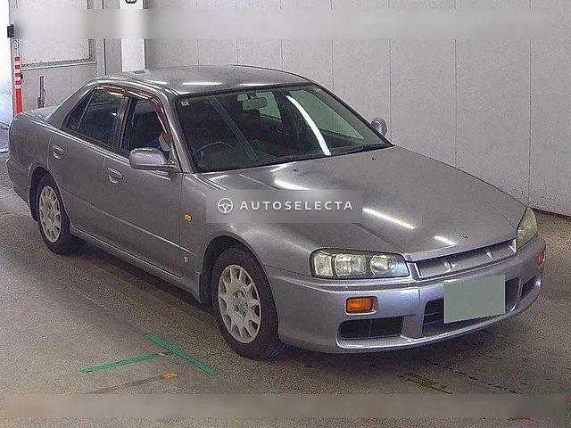 Nissan Skyline 2000, auction grade 3.5
