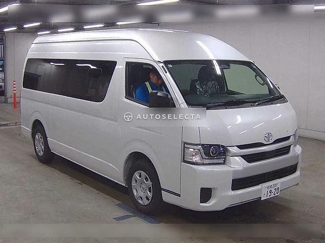 Toyota Hiace Commuter 2026, auction grade S