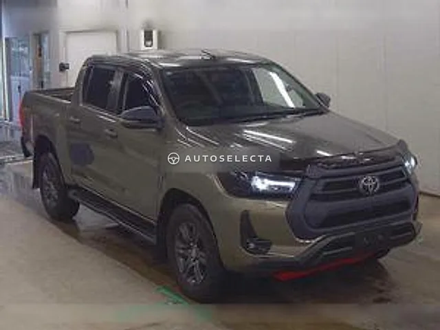 Toyota Hilux 2024, auction grade 5