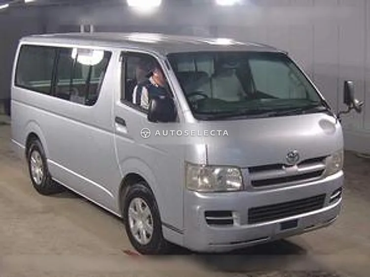 Toyota Hiace Van 2004, photo 1 of 6