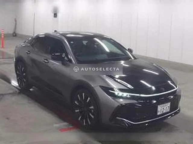 Toyota Crown Crossover 2023, auction grade RA