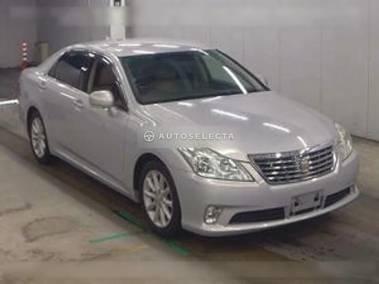 Toyota Crown 2011, photo 1 of 1