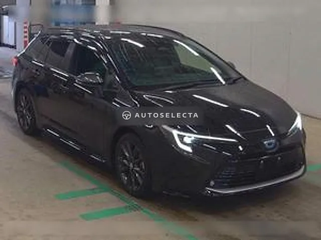 Toyota Corolla Touring 2023, auction grade 4