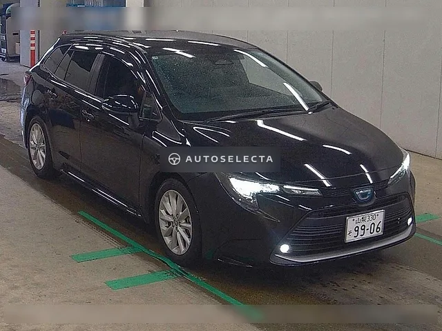 Toyota Corolla Touring 2023, auction grade 4