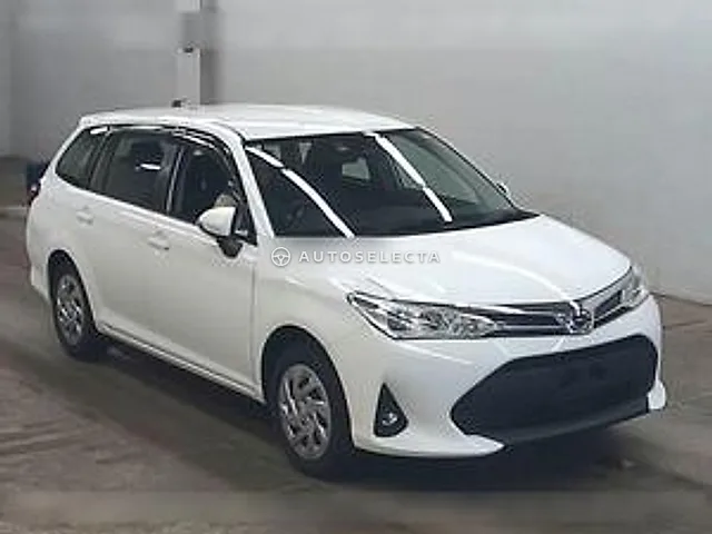 Toyota Corolla Fielder 2018, auction grade R