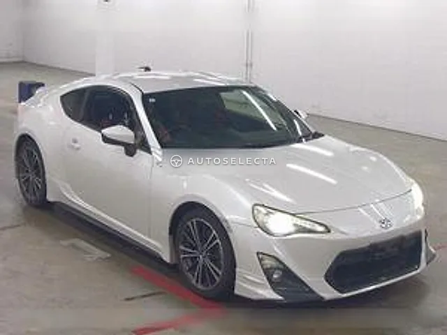 Toyota 86 2013, auction grade 4.5