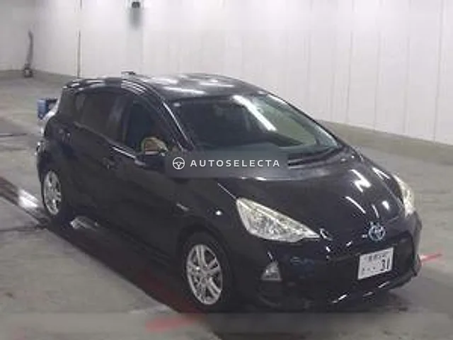 Toyota Aqua 2014, auction grade 3