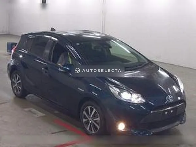 Toyota Aqua 2017, auction grade 4