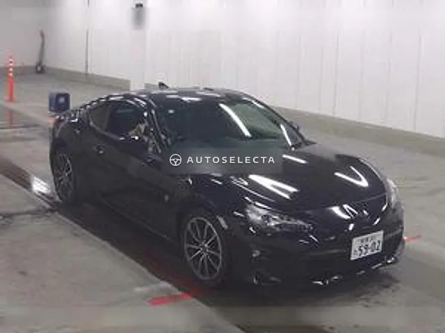 Toyota 86 2017, auction grade R