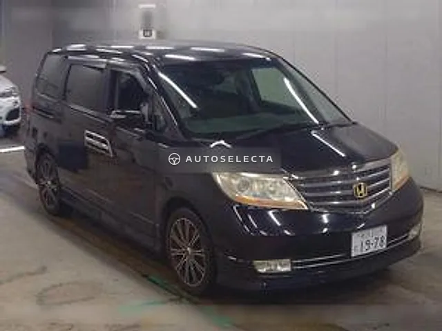 Honda Elysion Prestige 2008, auction grade 3.5