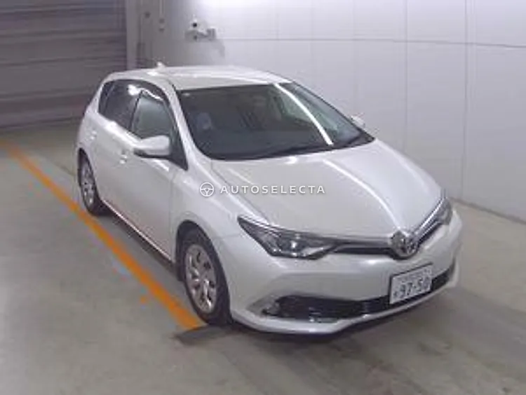 Toyota Auris 2016, photo 1 of 1