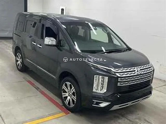 Mitsubishi Delica D:5 2023, auction grade 4.5