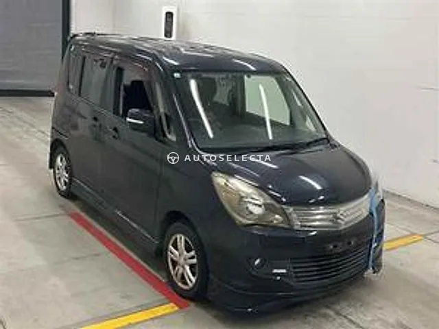 Suzuki Solio 2013, auction grade 3.5