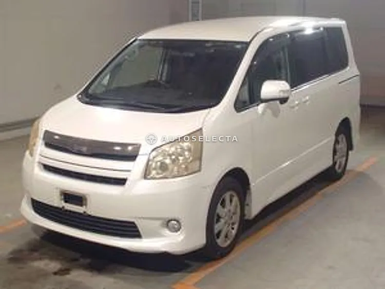 Toyota Noah 2009, photo 1 of 1