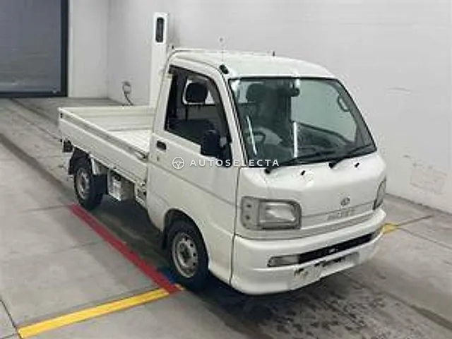 Daihatsu Hijet Truck 2000, auction grade 3.5
