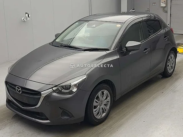 Mazda Demio 2018, auction grade R