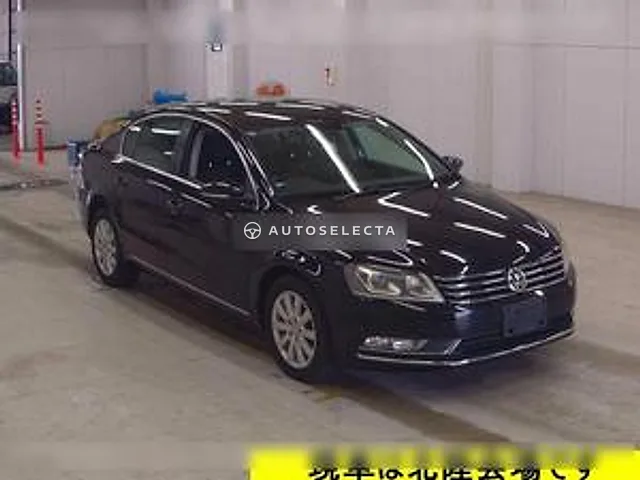Volkswagen Passat 2011, auction grade 4