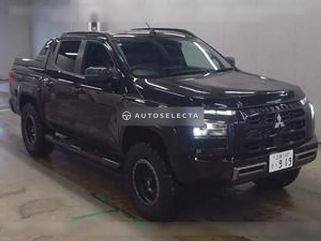 Mitsubishi Triton 2025, auction grade 4.5