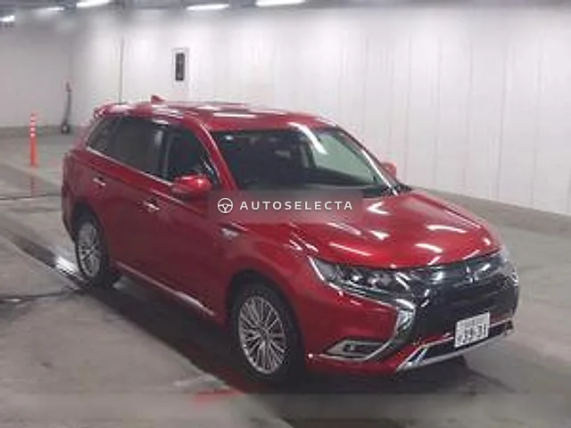 Mitsubishi Outlander PHEV 2019, auction grade R