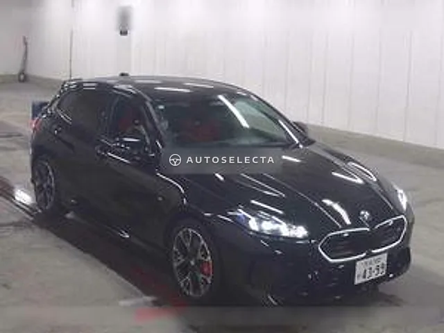 BMW 1 Series 2025, auction grade 5