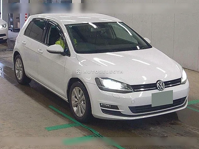 Volkswagen Golf 2016, auction grade 3.5