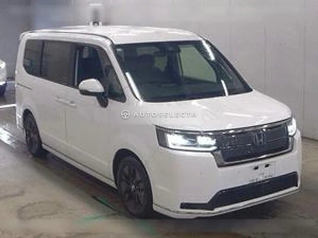 Honda Stepwgn Spada 2025, auction grade 5