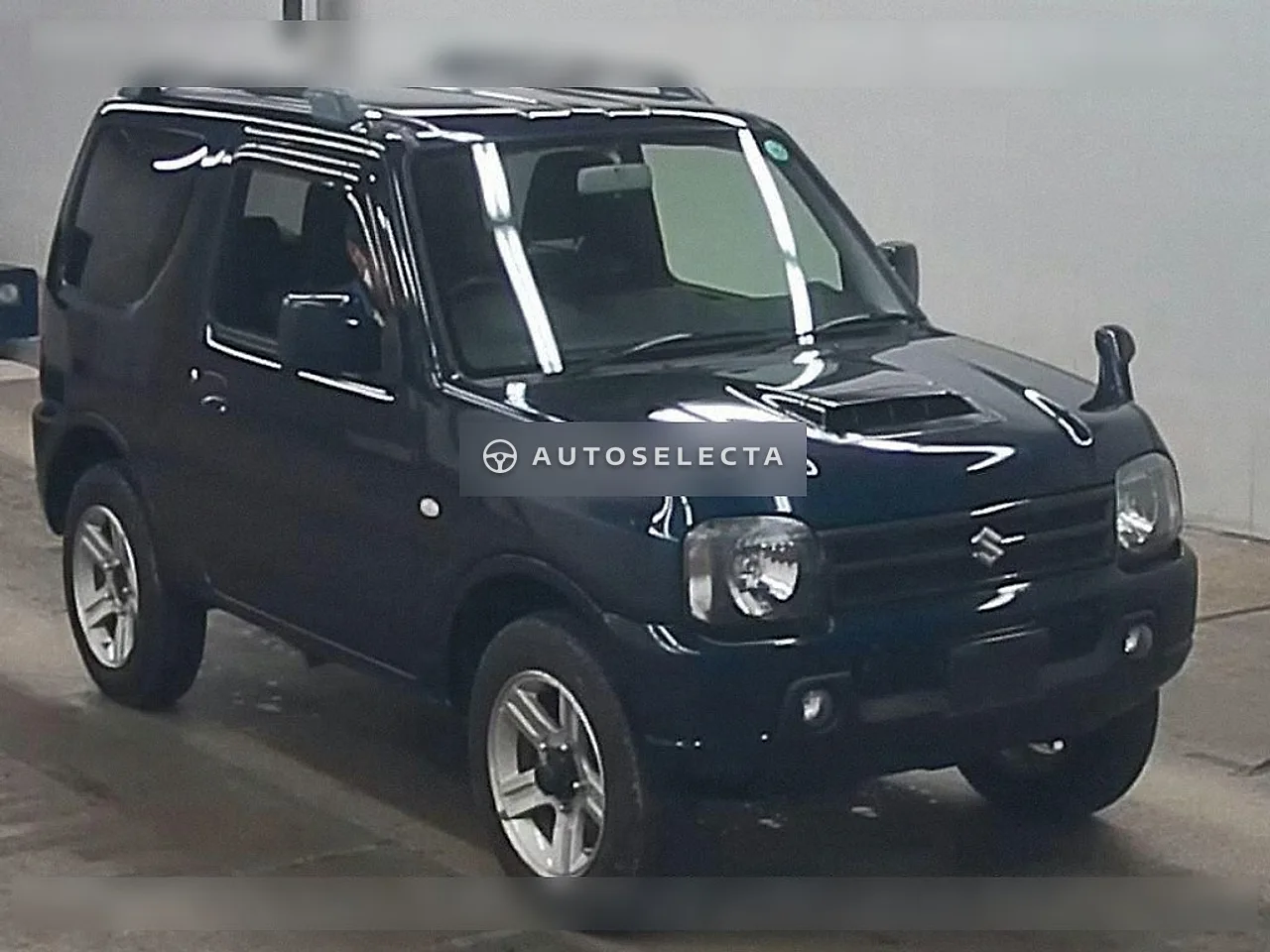 Suzuki Jimny 2015, photo 1 of 1