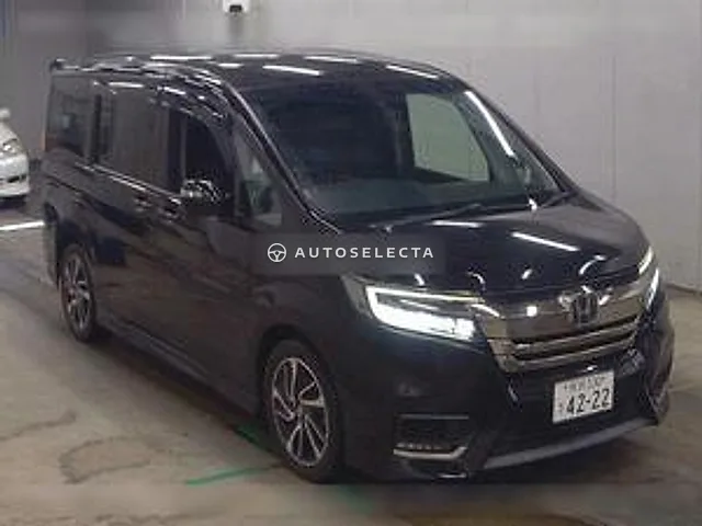 Honda Stepwgn Spada 2020, auction grade 4