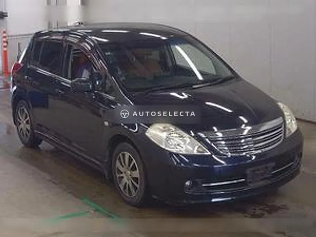 Nissan Tiida 2005, auction grade 3.5