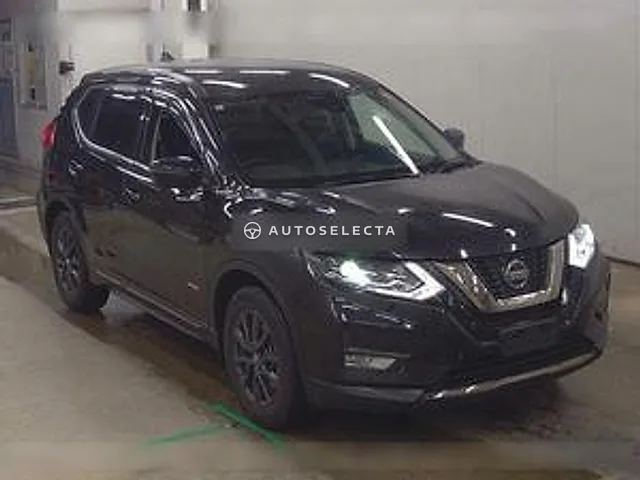 Nissan X-Trail 2021, auction grade 3.5