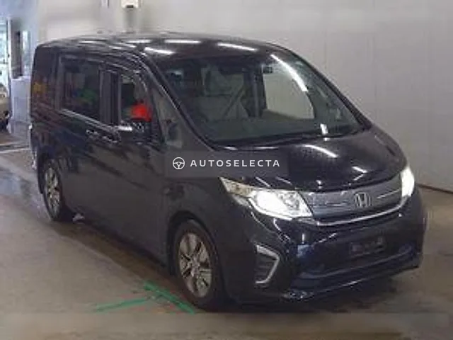 Honda Stepwgn 2015, auction grade 3.5
