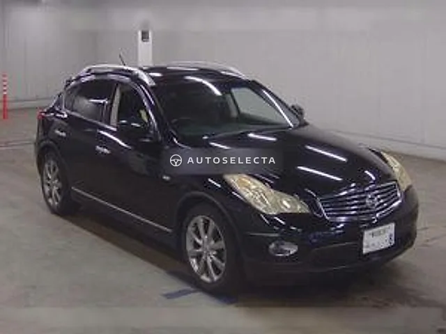 Nissan Skyline Crossover 2009, auction grade 3.5