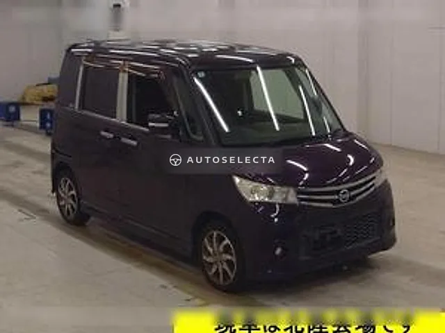 Nissan Roox 2010