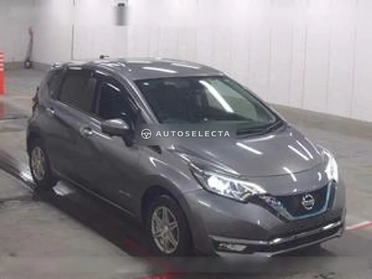 Nissan Note 2017, photo 1 of 6