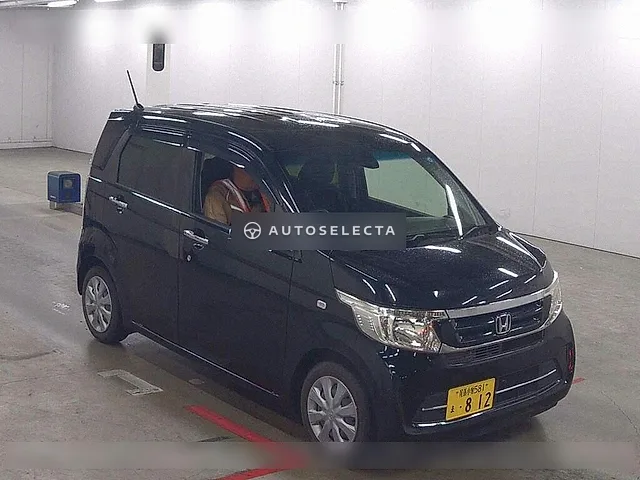 Honda N-WGN 2019, auction grade 3.5