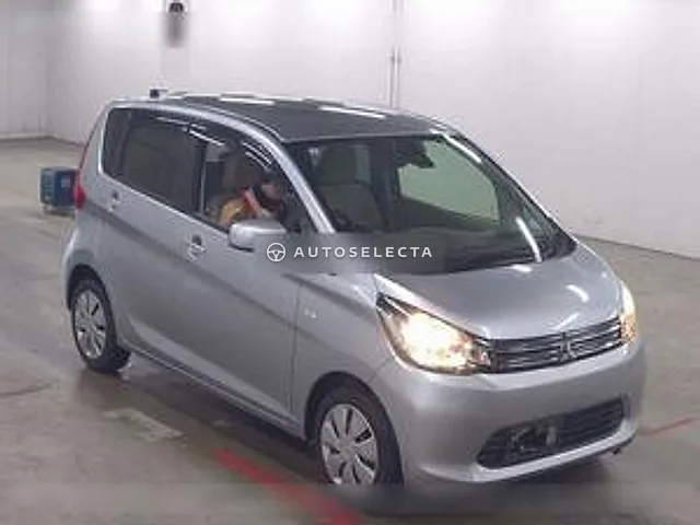 Mitsubishi eK Wagon 2015, auction grade 4.5