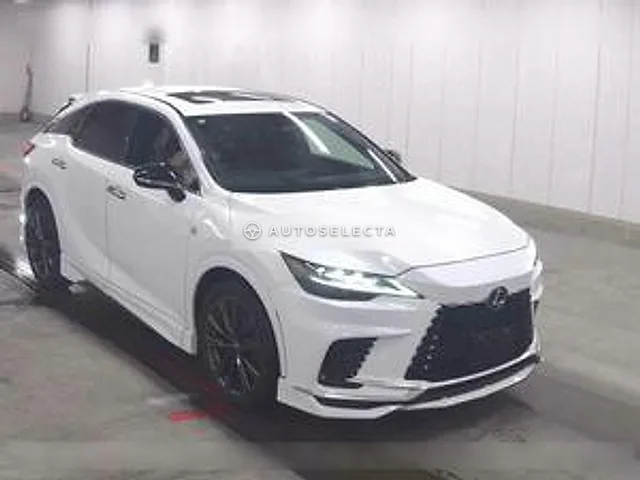 Lexus RX 2024, auction grade 4.5