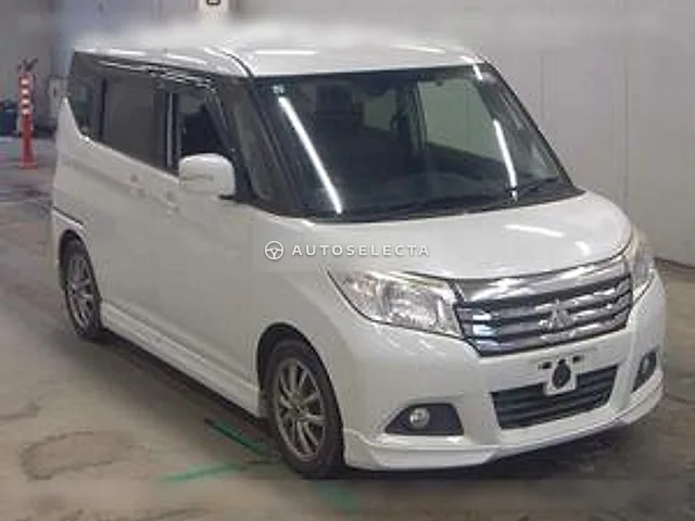 Mitsubishi Delica D:2 2015, auction grade 4