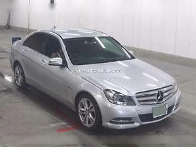 Mercedes-Benz C-Class 2011, auction grade 4